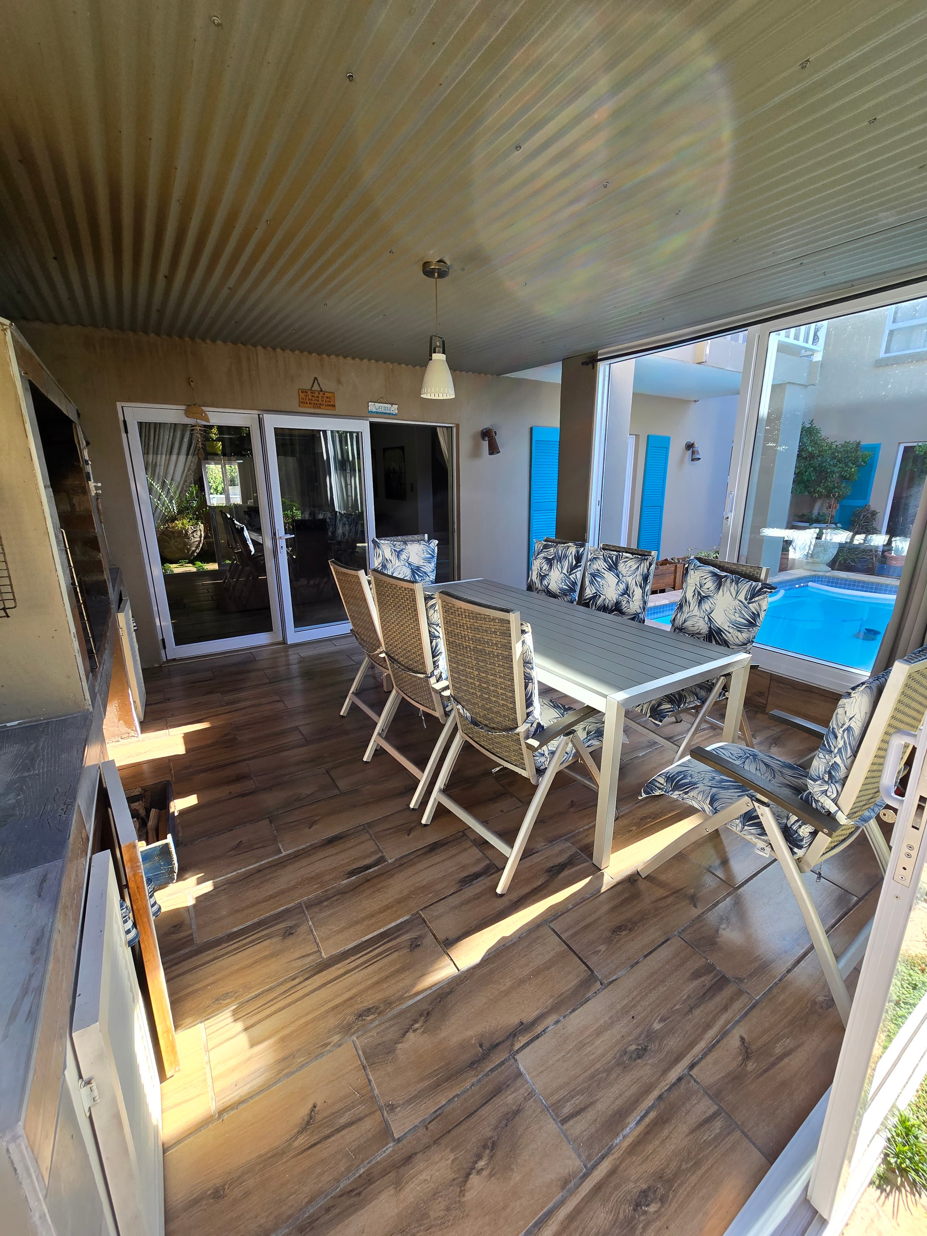 Vibe Beach House - Exterior View: 20240706_140028.jpg (9)