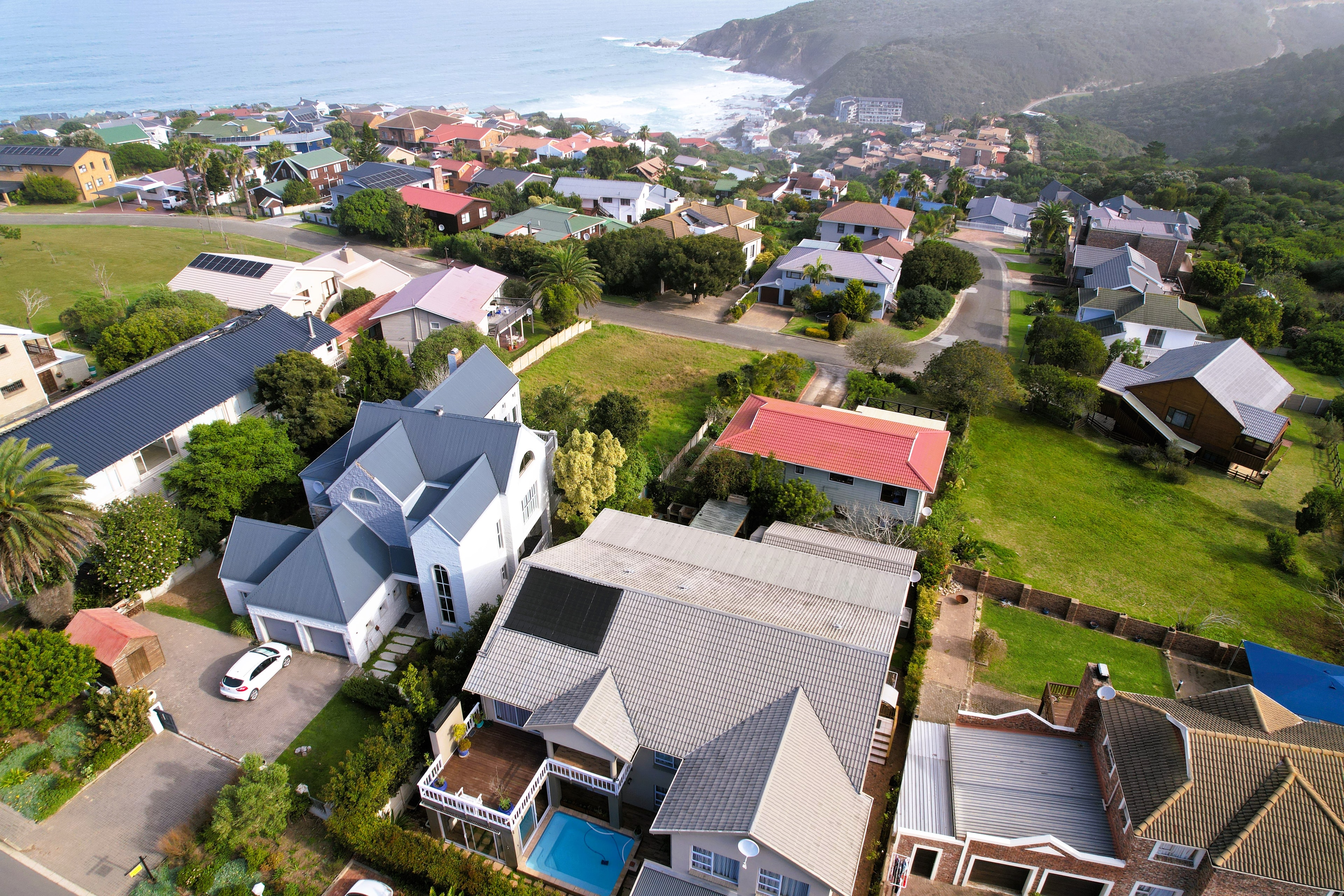 Vibe Beach House - Exterior View: dji_fly_20240706_141140_39_1720273902484_photo.jpg